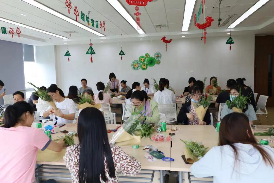 1655272394268174650D.jpg 04ef7a3e7cf8454d0e8f5a135bdff90.jpg